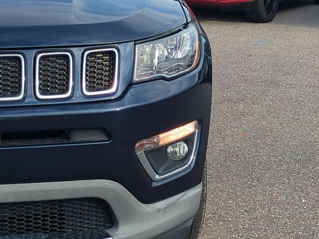 Thumbnail: 2019 Jeep Compass - 23