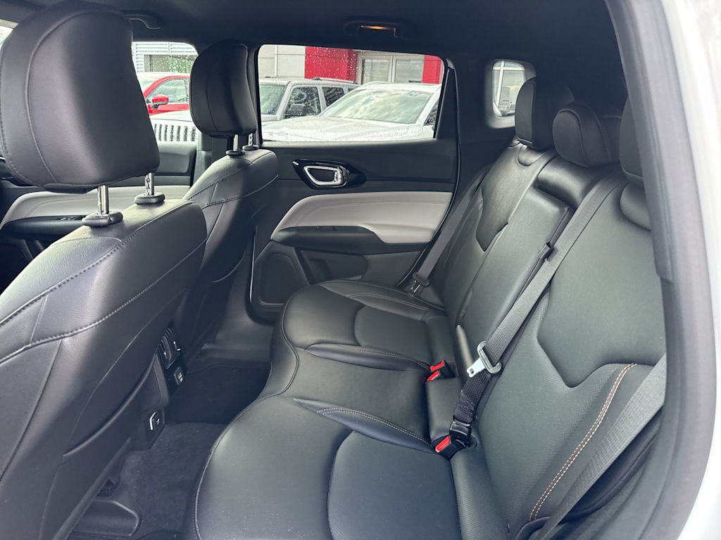 Thumbnail: 2023 Jeep Compass - 12