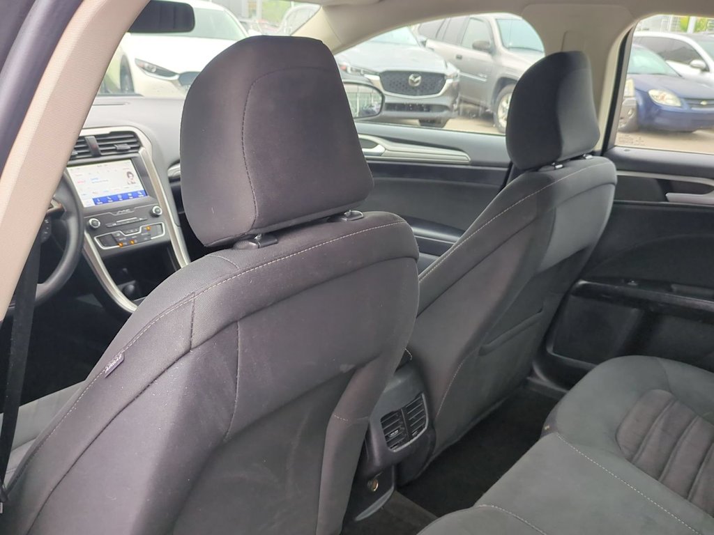 Thumbnail: 2020 Ford Fusion - 11