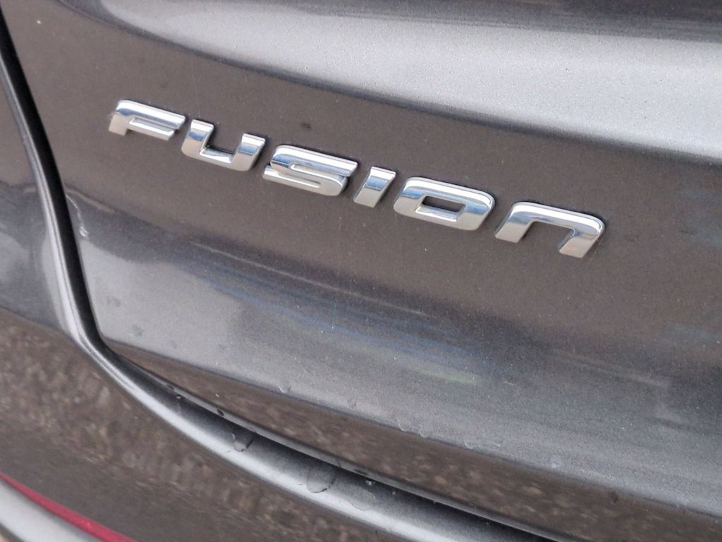 Thumbnail: 2020 Ford Fusion - 24