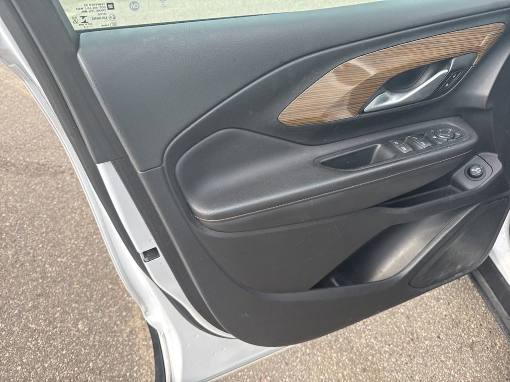 Thumbnail: 2019 GMC Terrain - 17