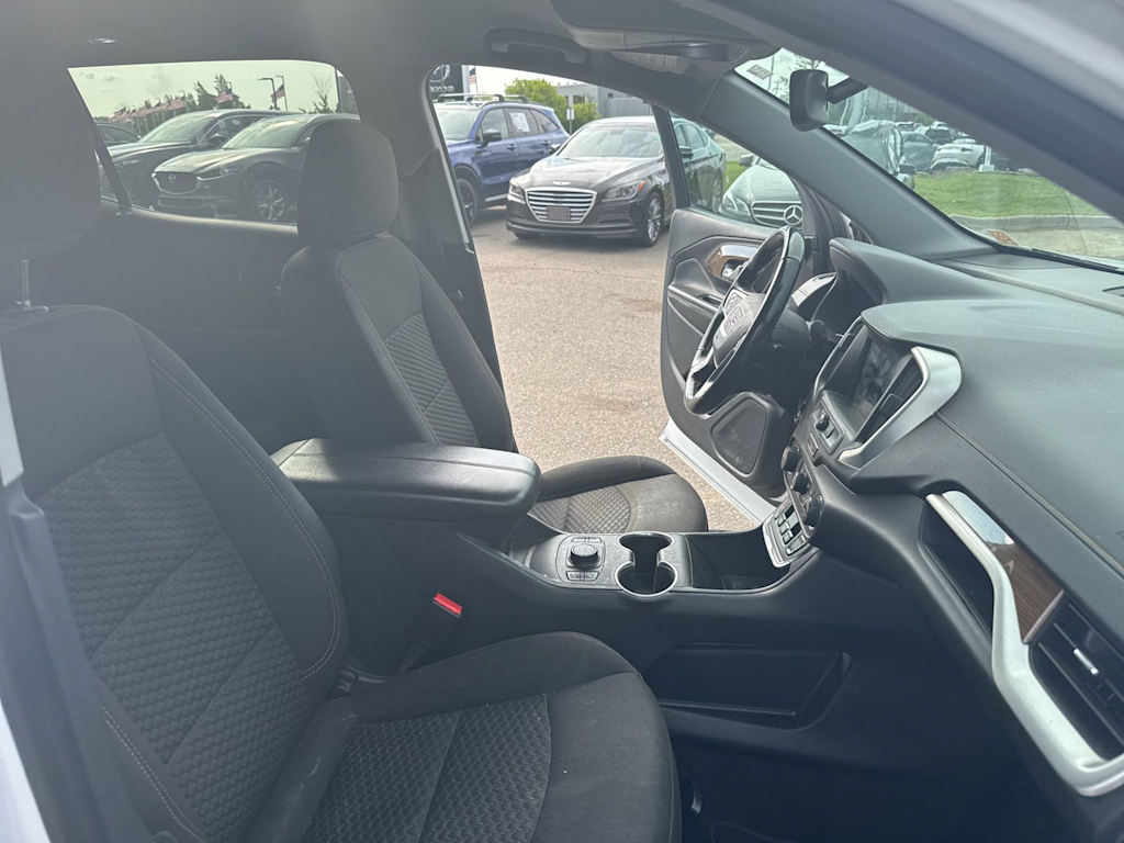 Thumbnail: 2019 GMC Terrain - 8