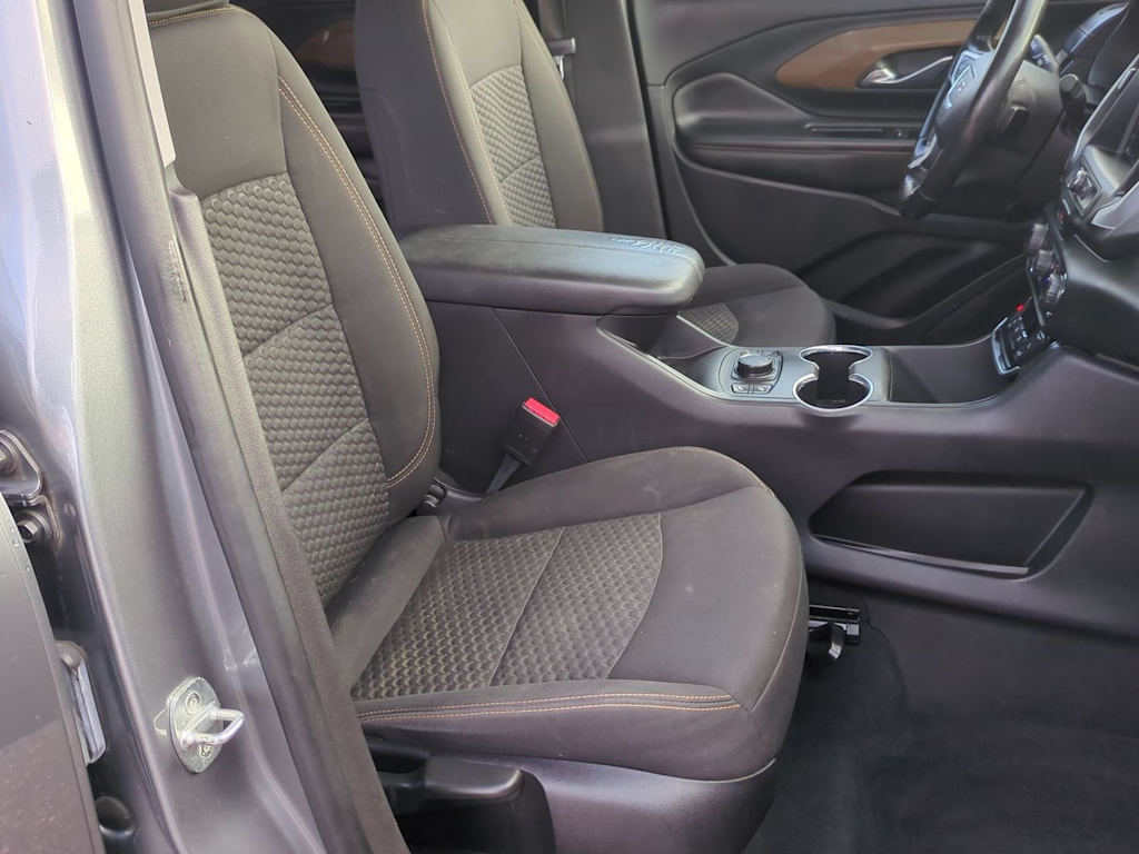 Thumbnail: 2020 GMC Terrain - 11