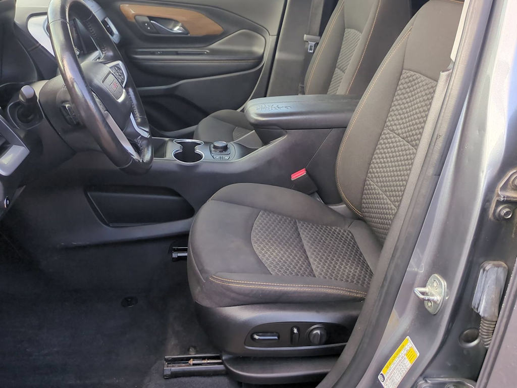 Thumbnail: 2020 GMC Terrain - 10