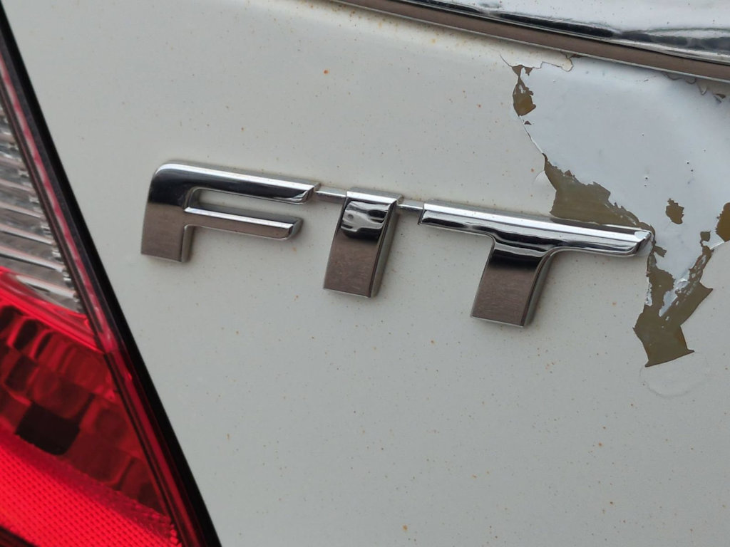 Thumbnail: 2015 Honda Fit - 24
