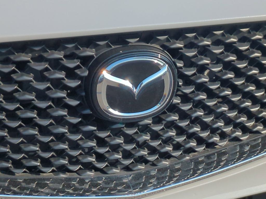 Thumbnail: 2025 Mazda CX-30 - 6