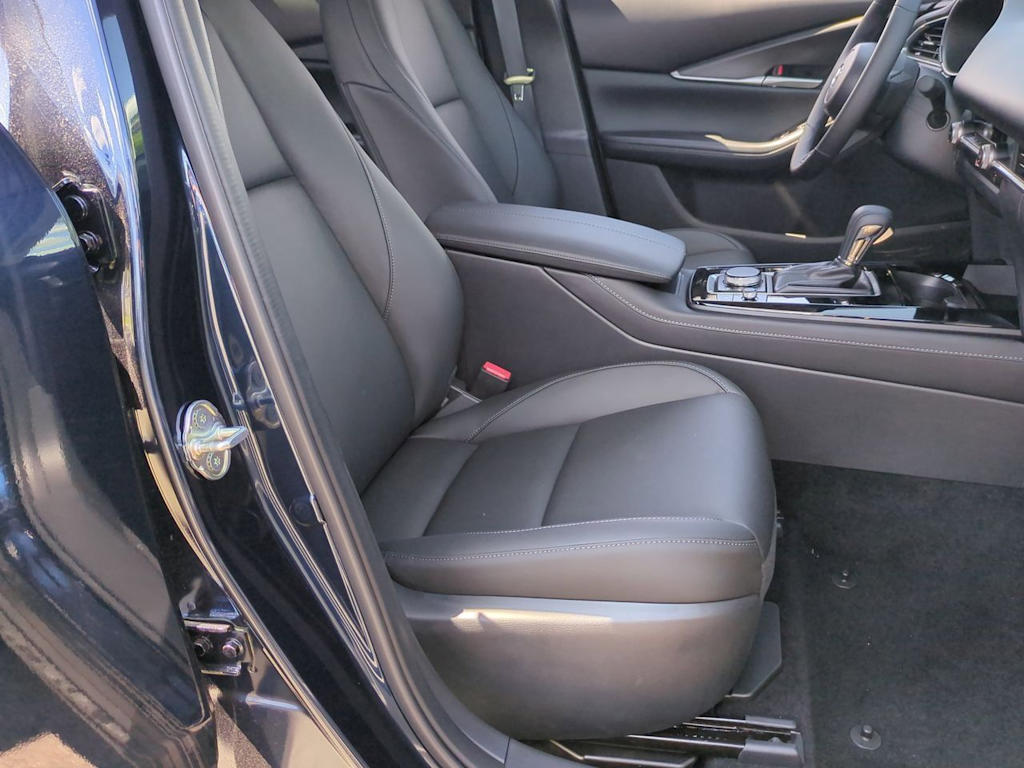 Thumbnail: 2025 Mazda CX-30 - 10