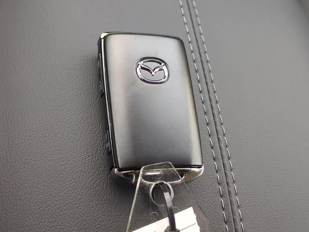 Thumbnail: 2025 Mazda CX-30 - 31