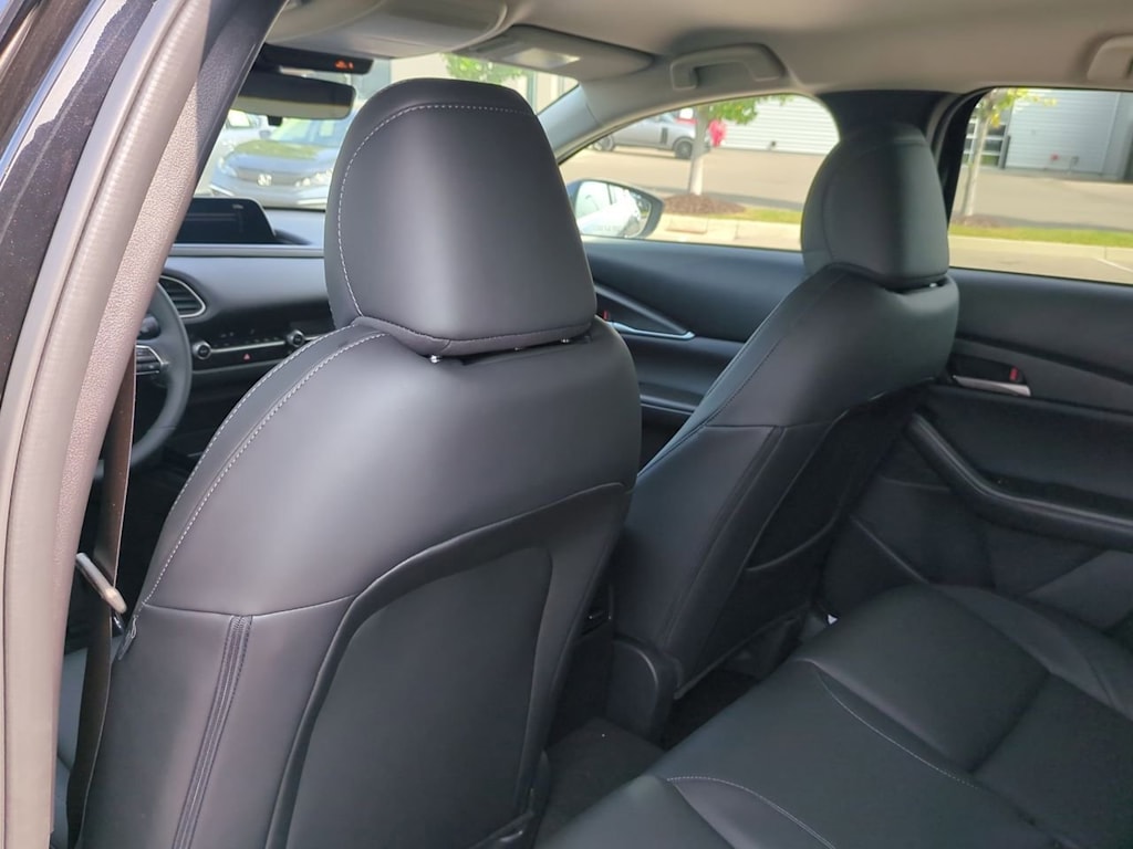 Thumbnail: 2025 Mazda CX-30 - 11