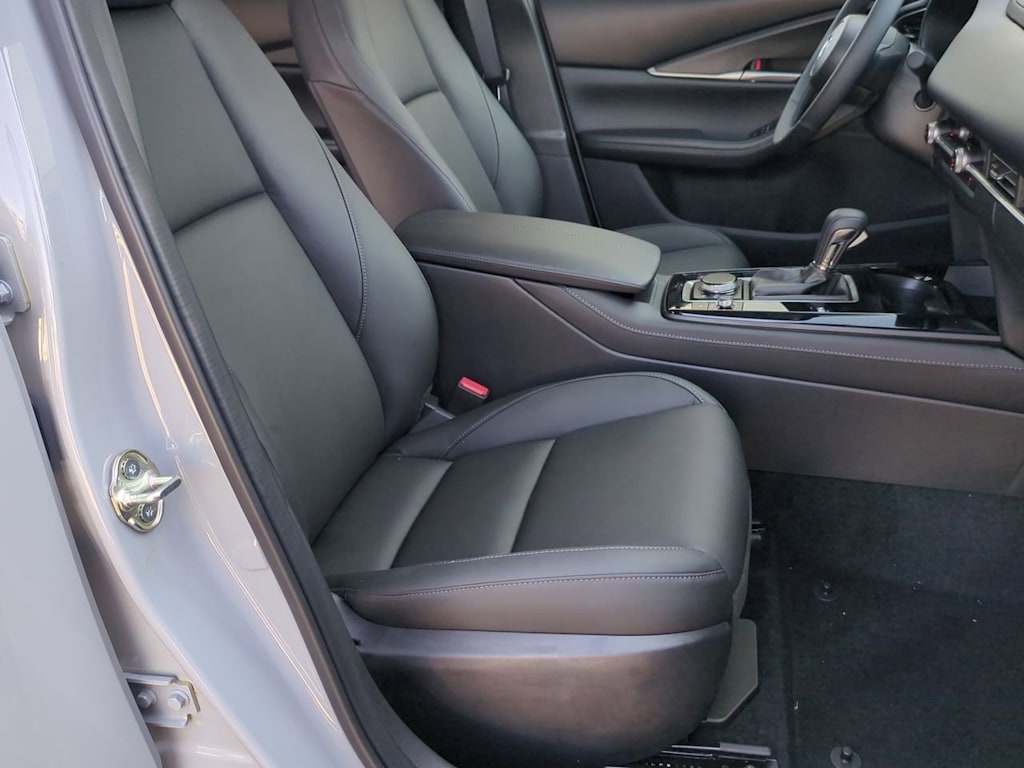 Thumbnail: 2025 Mazda CX-30 - 25