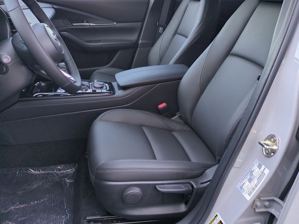 Thumbnail: 2025 Mazda CX-30 - 10