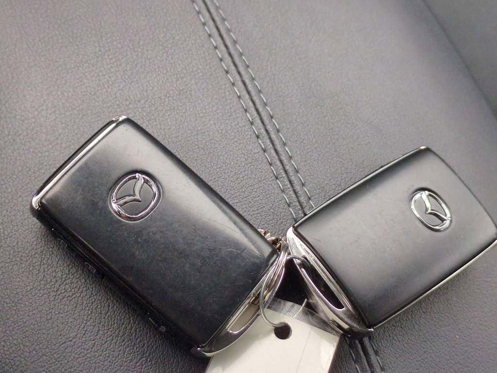 Thumbnail: 2023 Mazda CX-30 - 18