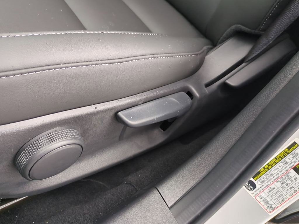 Thumbnail: 2025 Mazda CX-30 - 21