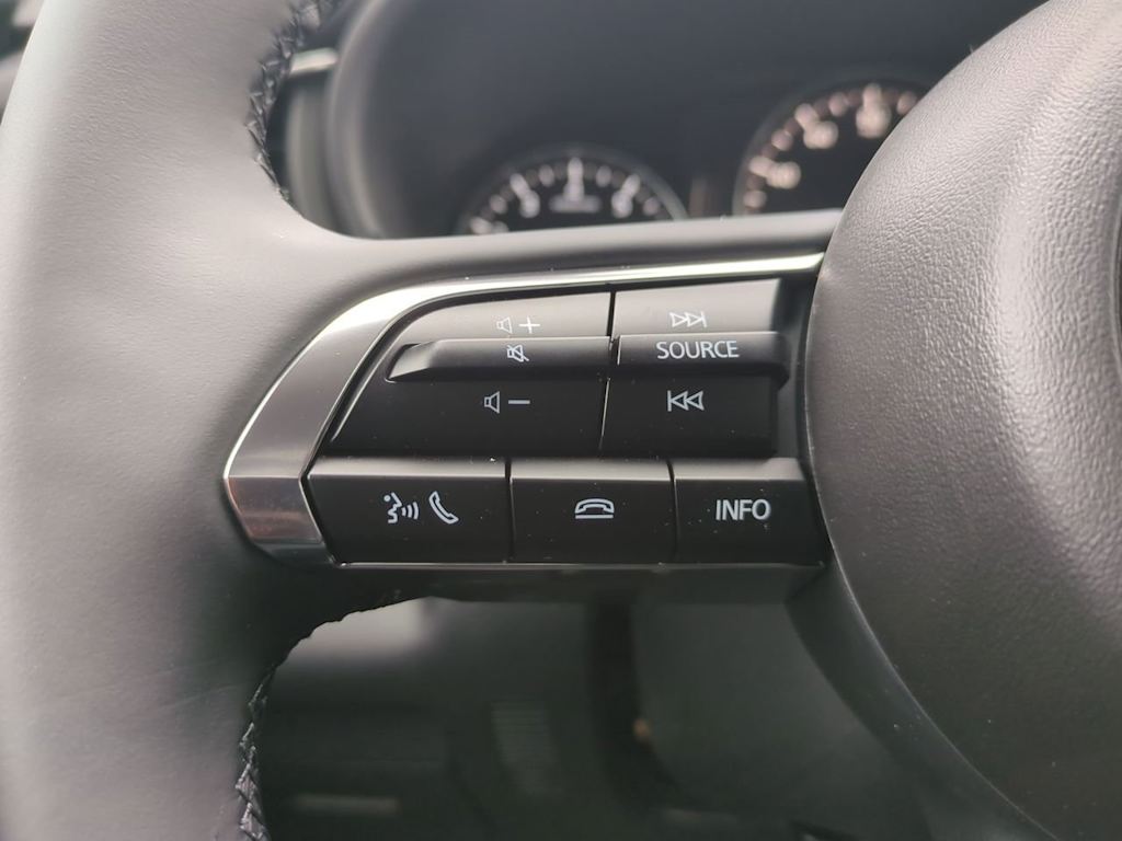 Thumbnail: 2025 Mazda CX-30 - 24