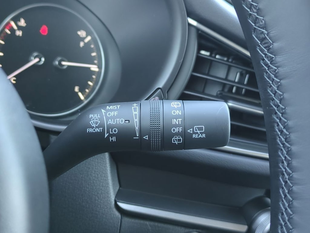 Thumbnail: 2025 Mazda CX-30 - 26