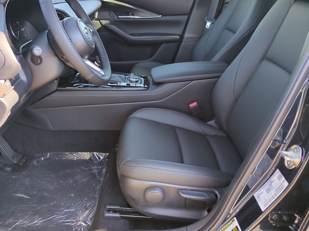 Thumbnail: 2025 Mazda CX-30 - 10