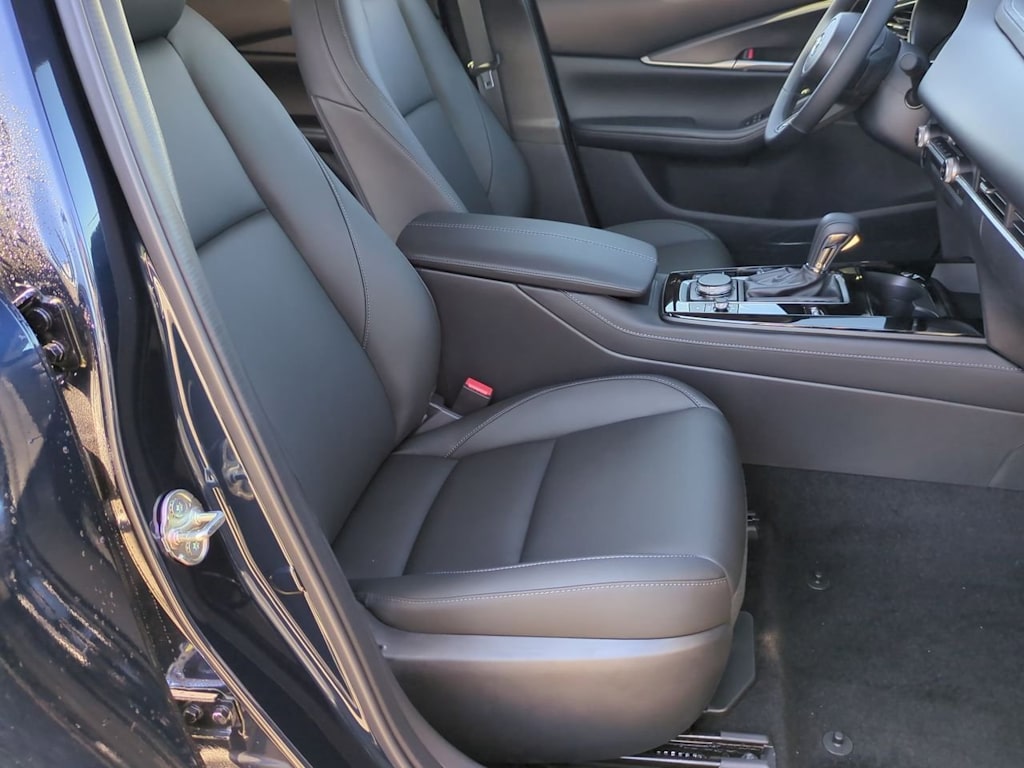 Thumbnail: 2025 Mazda CX-30 - 11