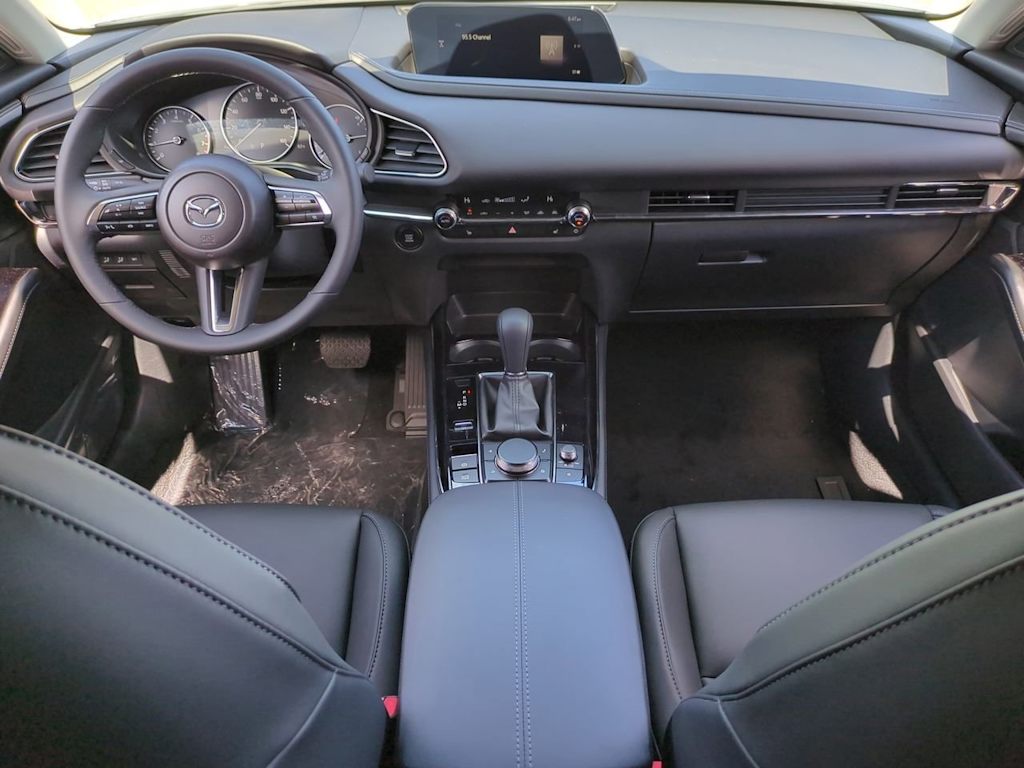 Thumbnail: 2025 Mazda CX-30 - 8