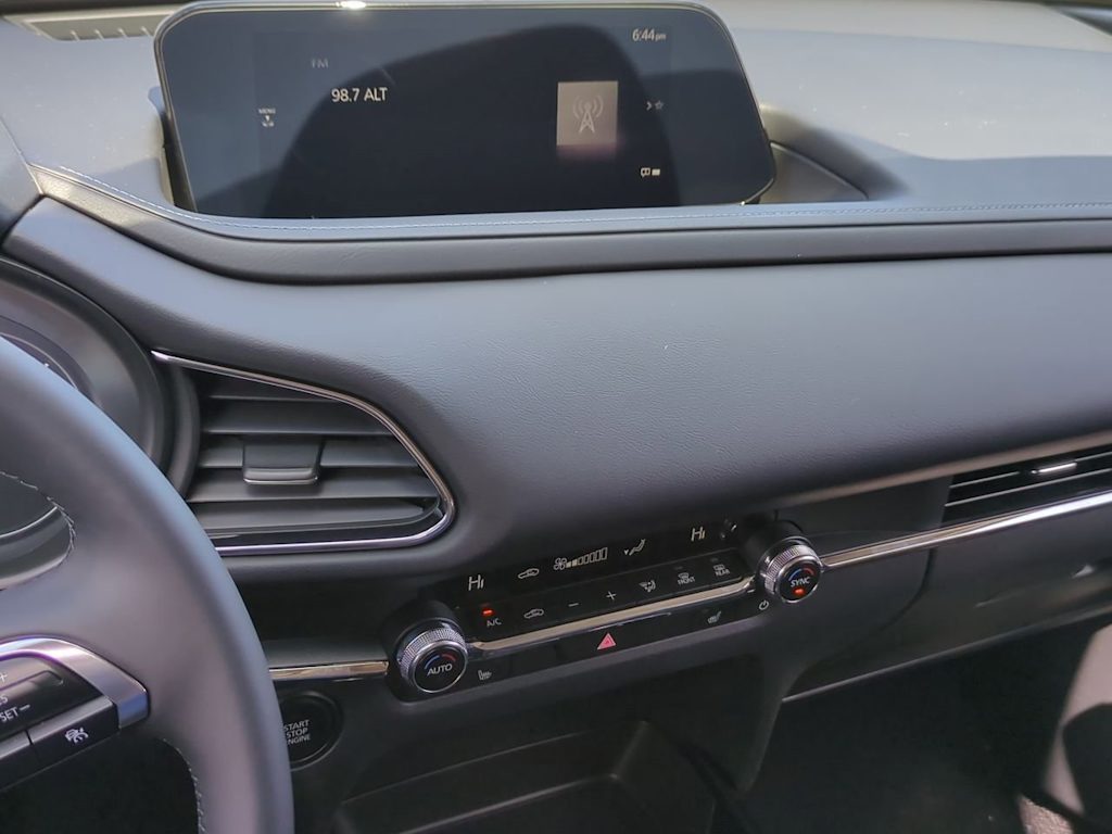 Thumbnail: 2025 Mazda CX-30 - 30