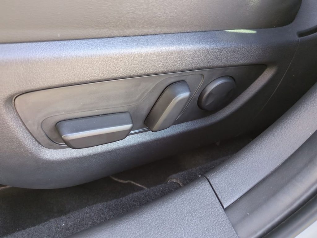 Thumbnail: 2025 Mazda CX-30 - 21