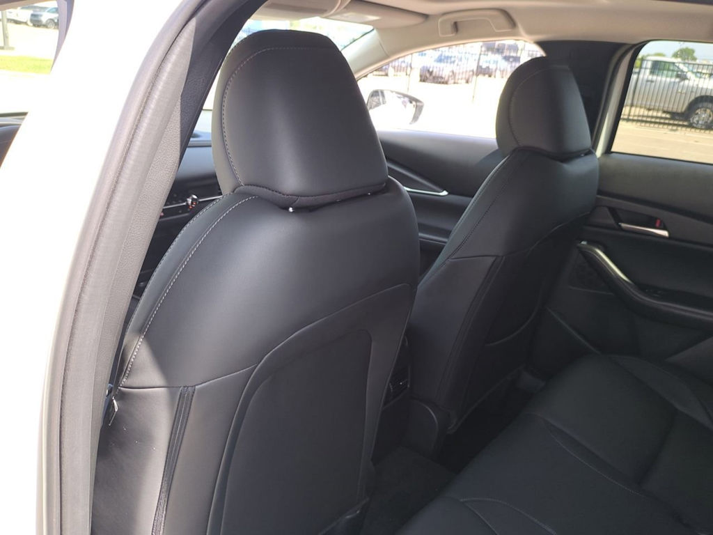 Thumbnail: 2025 Mazda CX-30 - 10