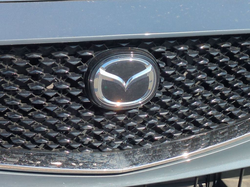 Thumbnail: 2023 Mazda CX-30 - 6