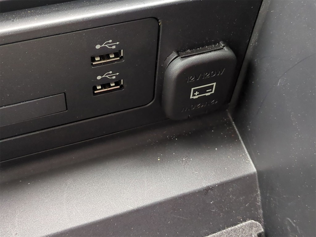 Thumbnail: 2023 Mazda CX-30 - 34