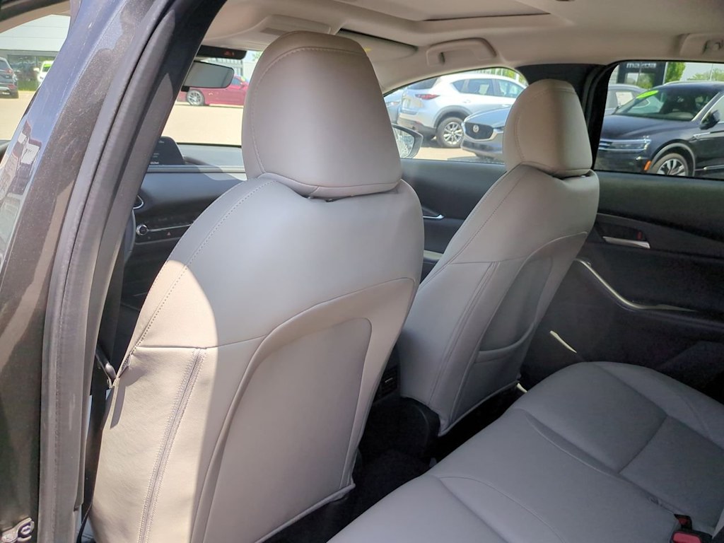 Thumbnail: 2025 Mazda CX-30 - 12