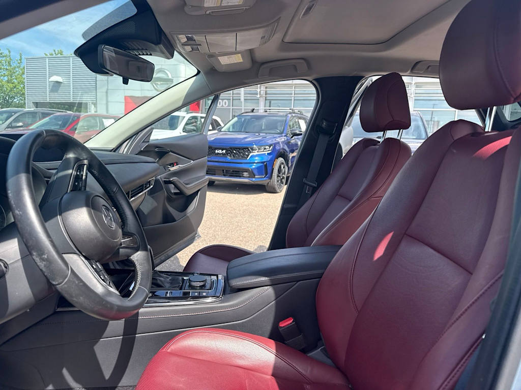 Thumbnail: 2024 Mazda CX-30 - 10