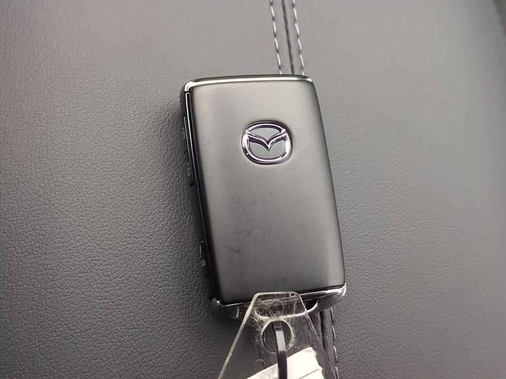 Thumbnail: 2025 Mazda CX-30 - 18