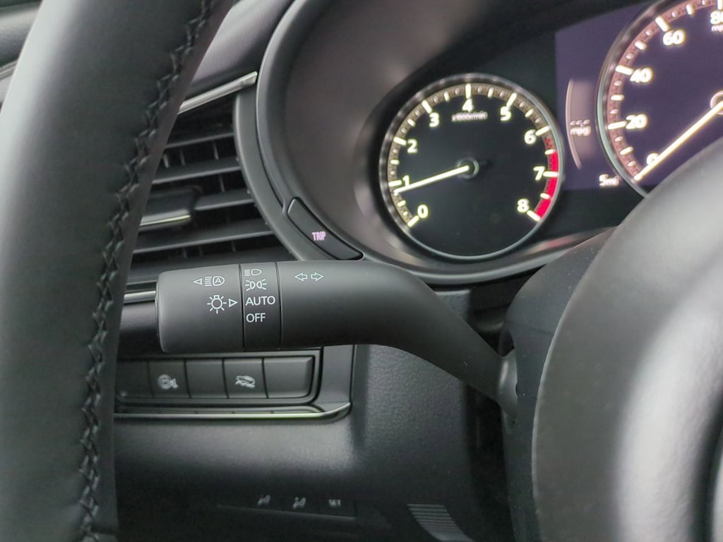 Thumbnail: 2025 Mazda CX-30 - 32