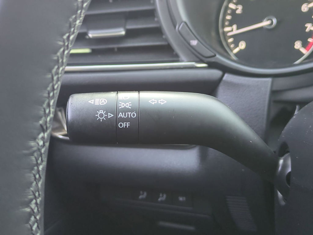 Thumbnail: 2025 Mazda CX-30 - 33