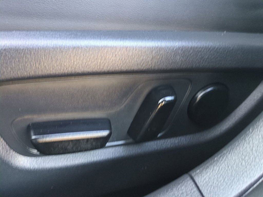 Thumbnail: 2025 Mazda CX-30 - 25