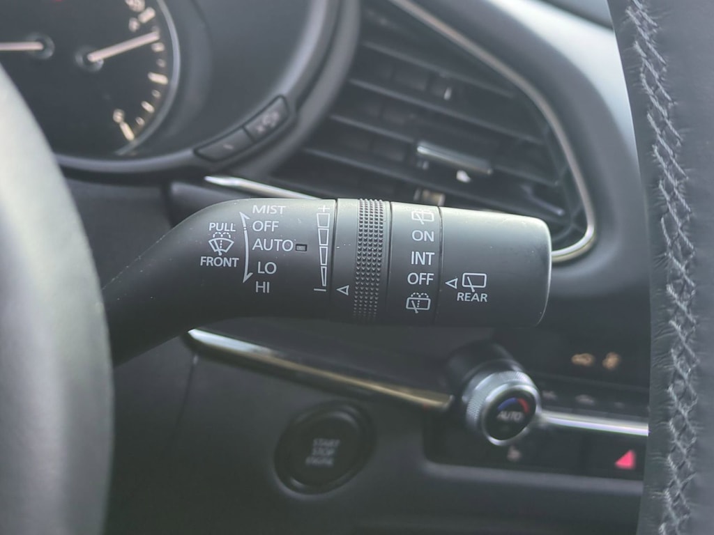 Thumbnail: 2025 Mazda CX-30 - 32