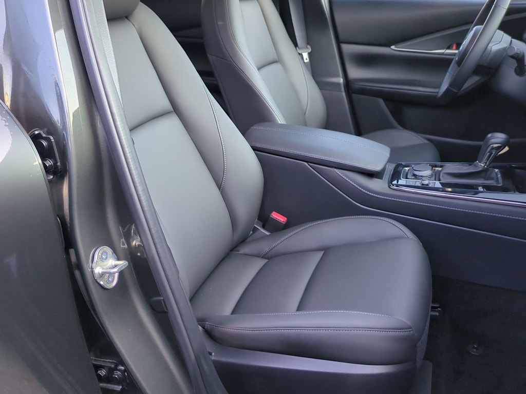 Thumbnail: 2025 Mazda CX-30 - 10