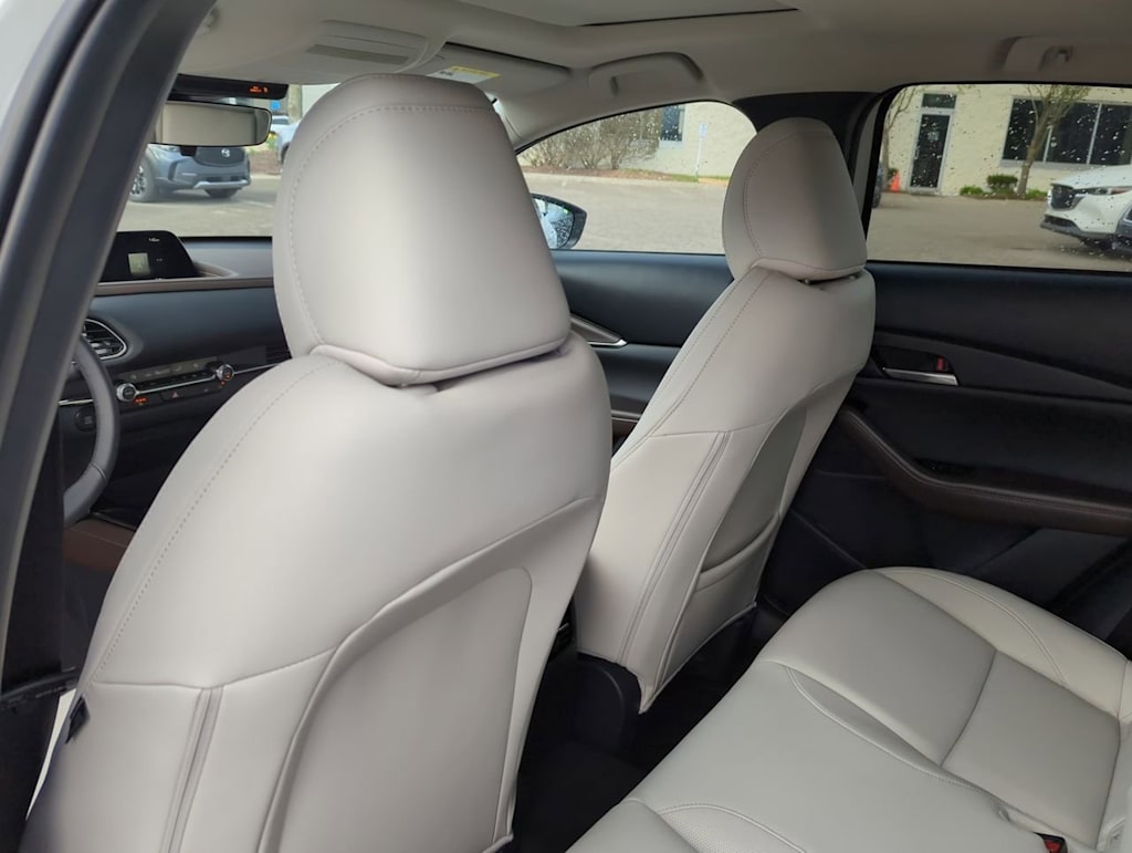 Thumbnail: 2025 Mazda CX-30 - 12