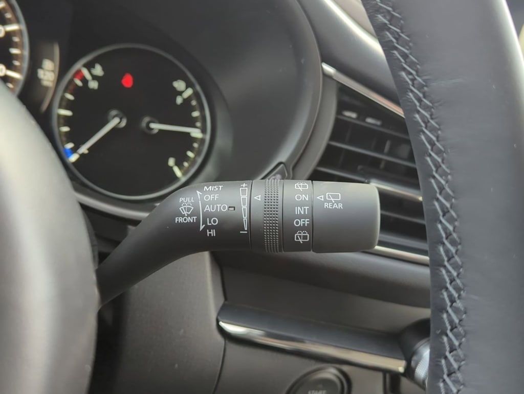 Thumbnail: 2025 Mazda CX-30 - 31