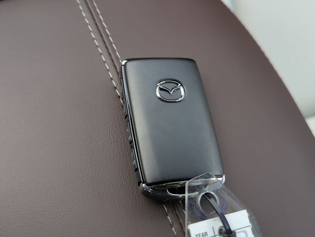 Thumbnail: 2025 Mazda CX-30 - 17