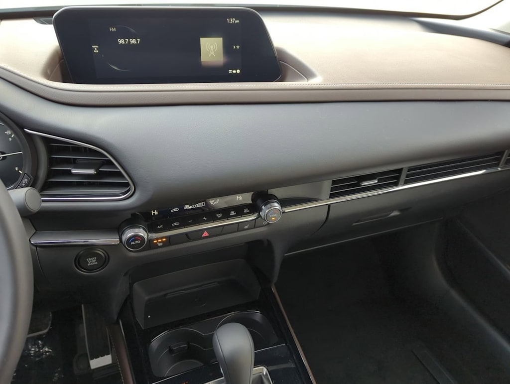 Thumbnail: 2025 Mazda CX-30 - 32