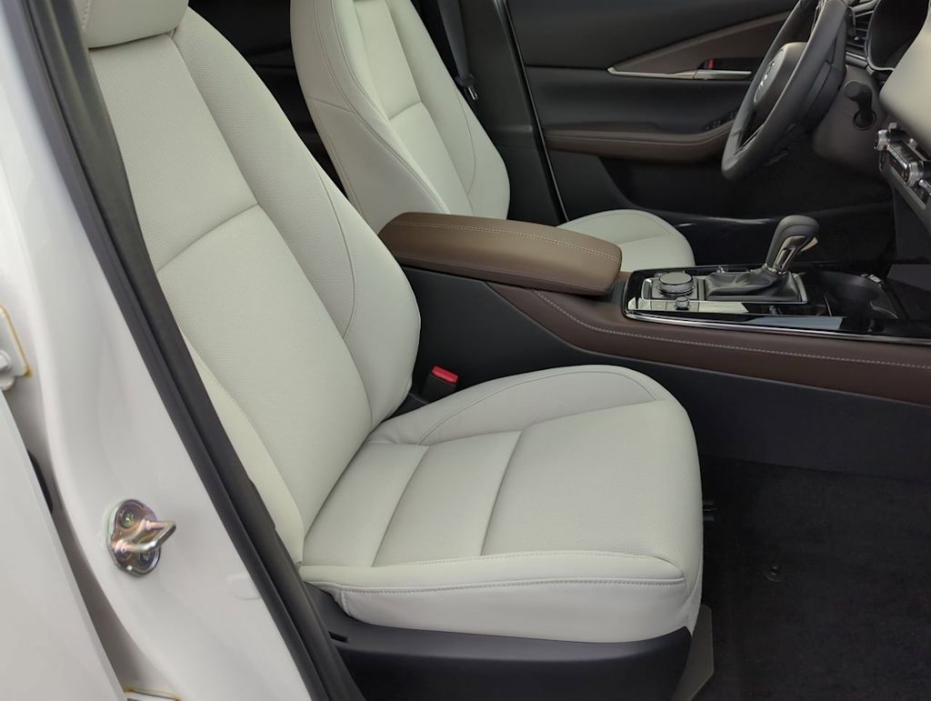 Thumbnail: 2025 Mazda CX-30 - 11