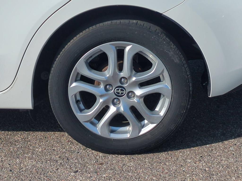 Thumbnail: 2016 Scion iA - 8