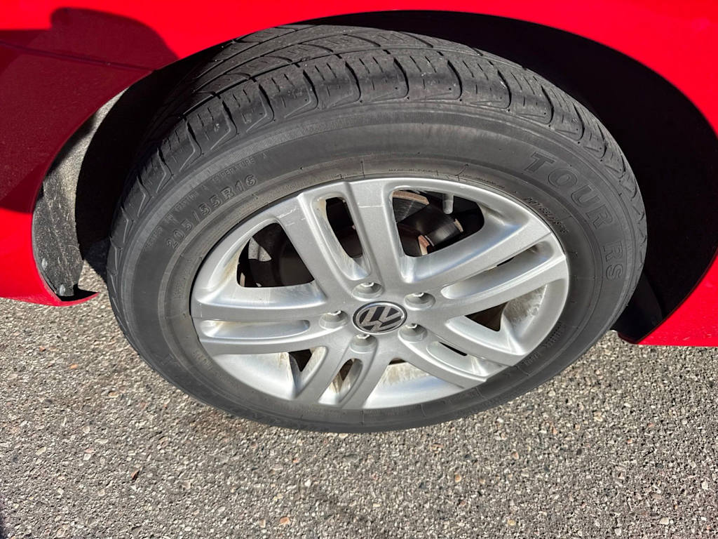 Thumbnail: 2015 Volkswagen Jetta - 17