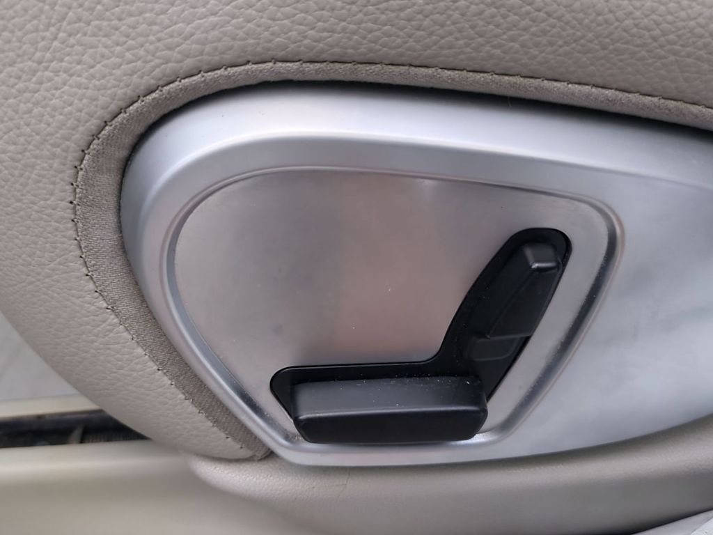 Thumbnail: 2007 Mercedes-Benz R-Class - 24