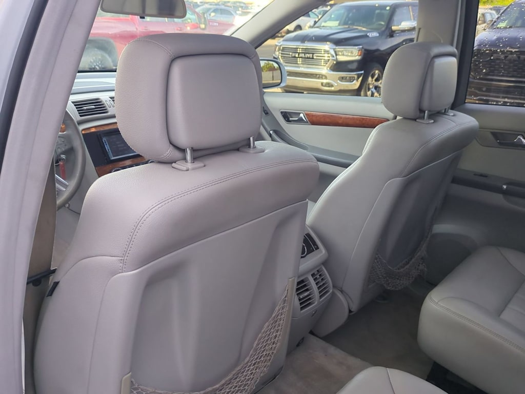 Thumbnail: 2007 Mercedes-Benz R-Class - 11
