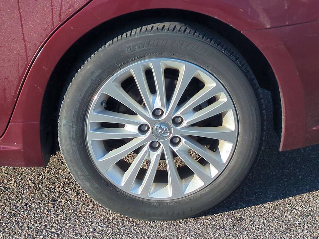 Thumbnail: 2015 Toyota Avalon - 8