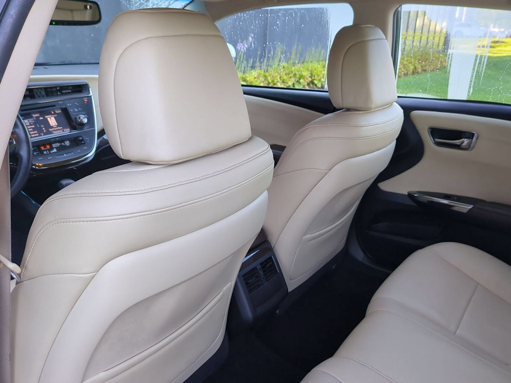 Thumbnail: 2015 Toyota Avalon - 11