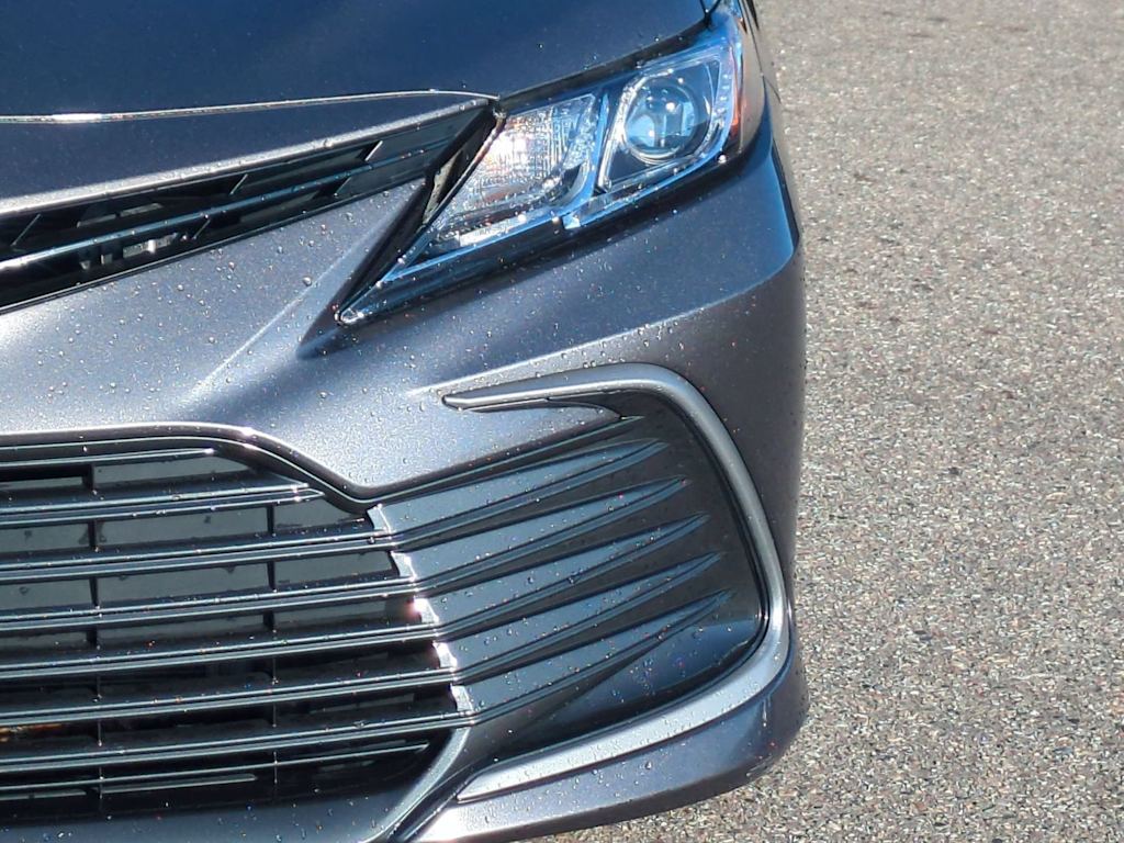 Thumbnail: 2023 Toyota Camry - 6