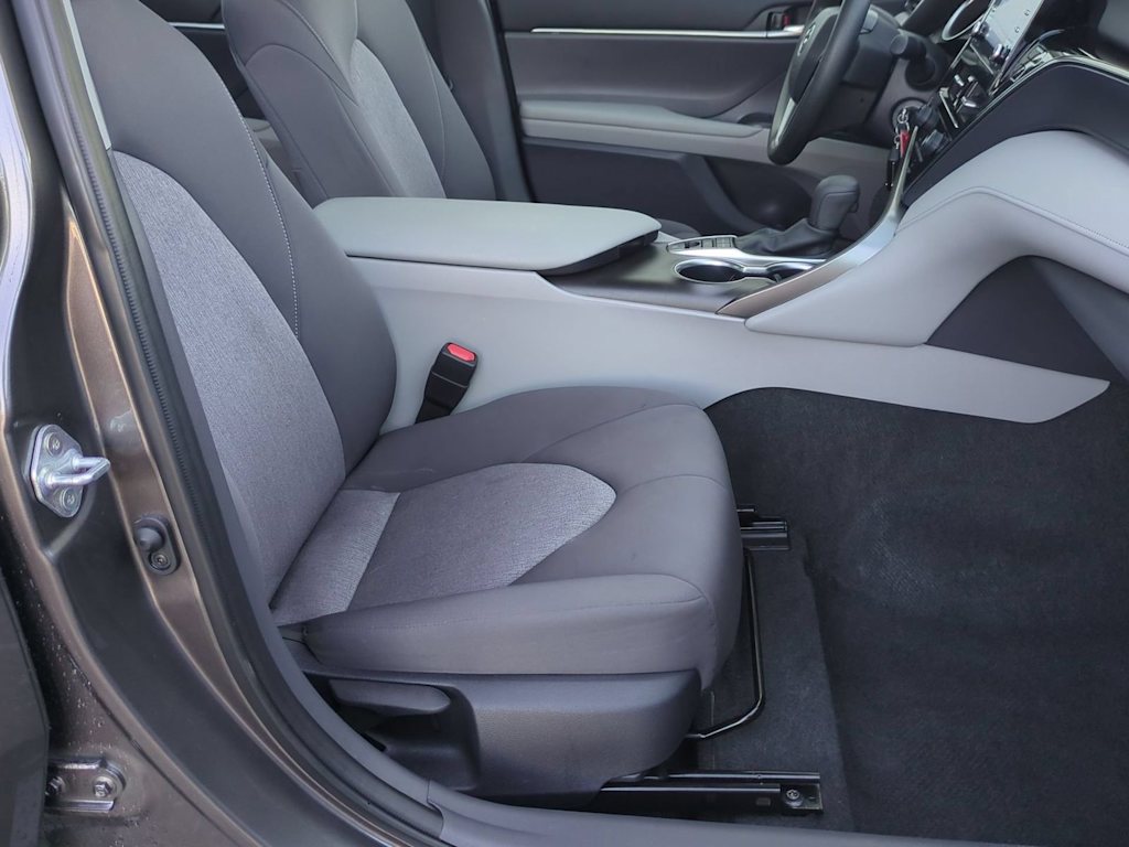 Thumbnail: 2023 Toyota Camry - 10