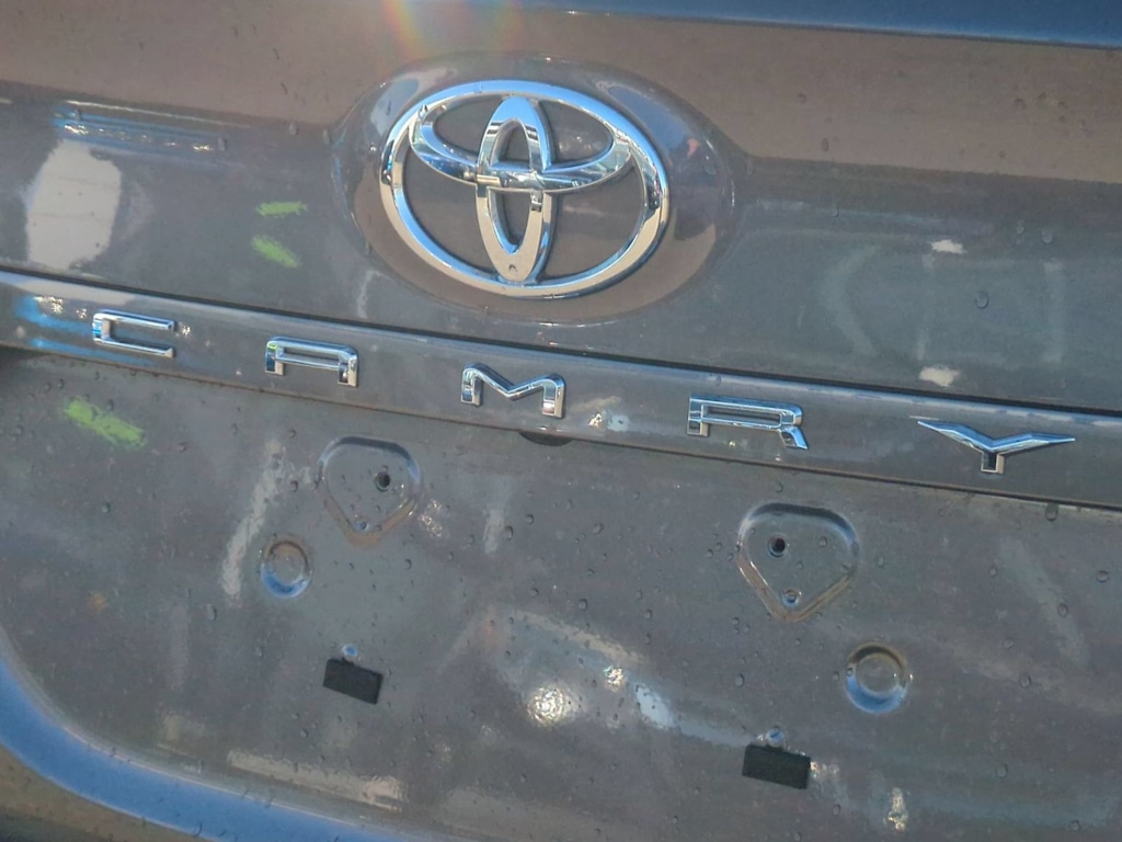 Thumbnail: 2023 Toyota Camry - 24