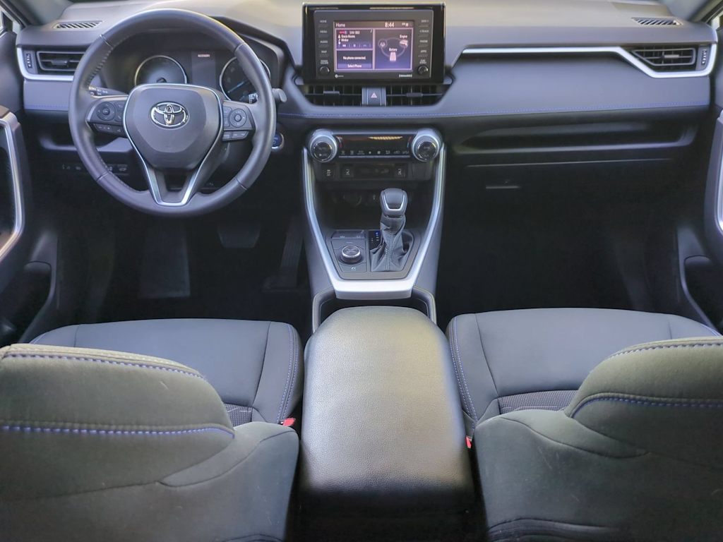 Thumbnail: 2022 Toyota RAV4 - 9